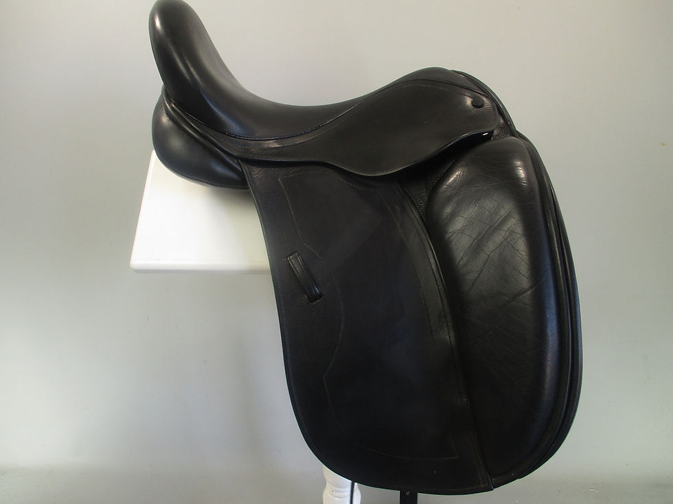 Thumbnail: Mal Byrne Atelier Dressage Saddle 17.5" MW-W