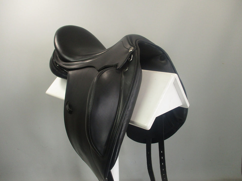 Thumbnail: Erreplus Vittoria Monoflap Dressage Saddle 17" M