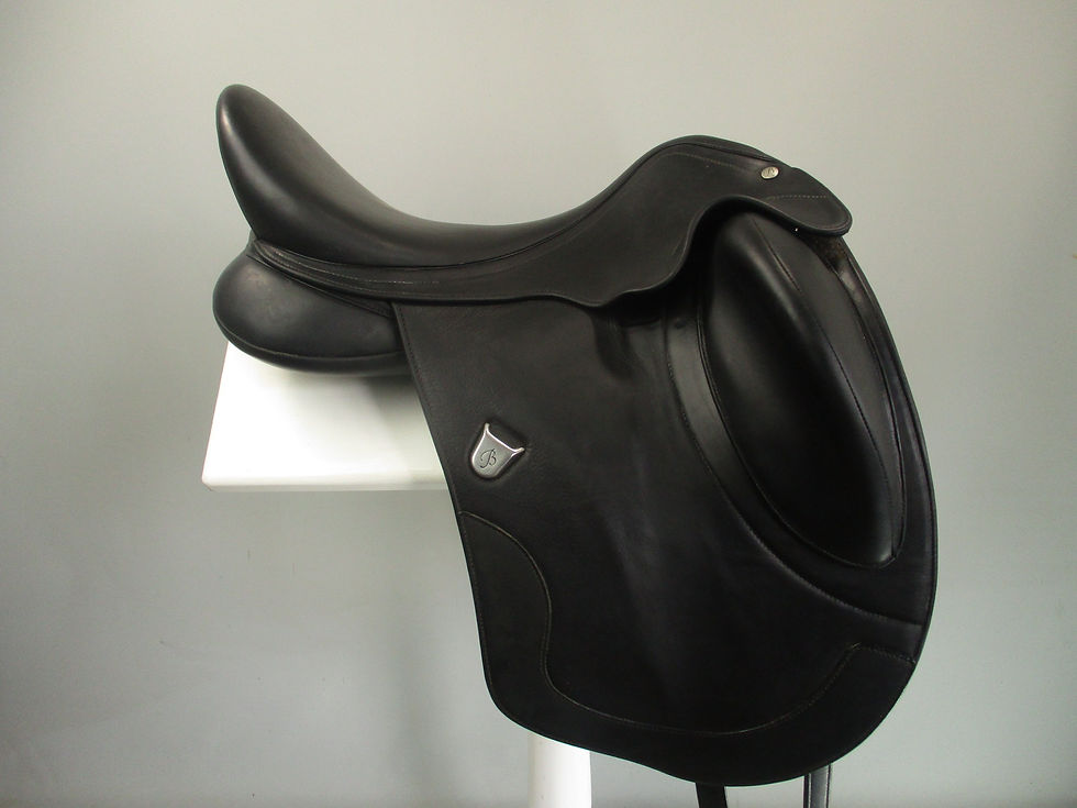 Thumbnail: Bates Artiste Mono Dressage Saddle 17" - 17.5" (size 1)