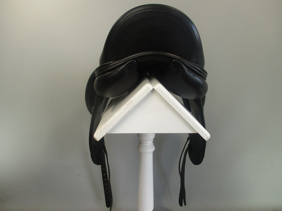 Thumbnail: Amerigo Cervia Sienna Monoflap Dressage Saddle 17.5" +2 W/XW