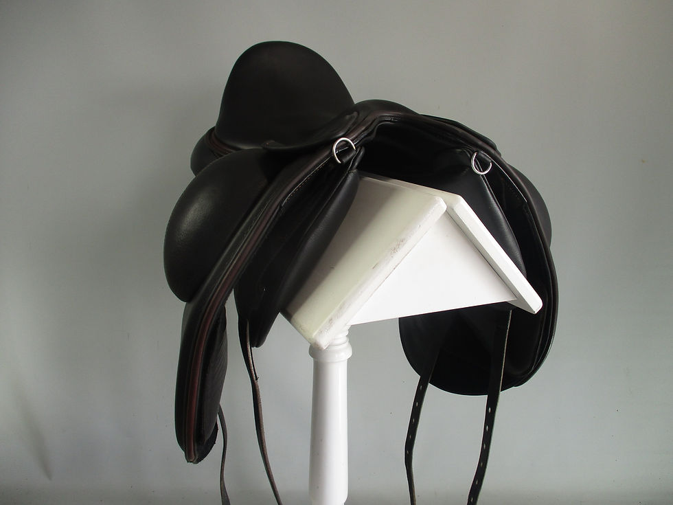 Thumbnail: WOW Pinnacle Dressage Saddle Size 17" UU3/XW