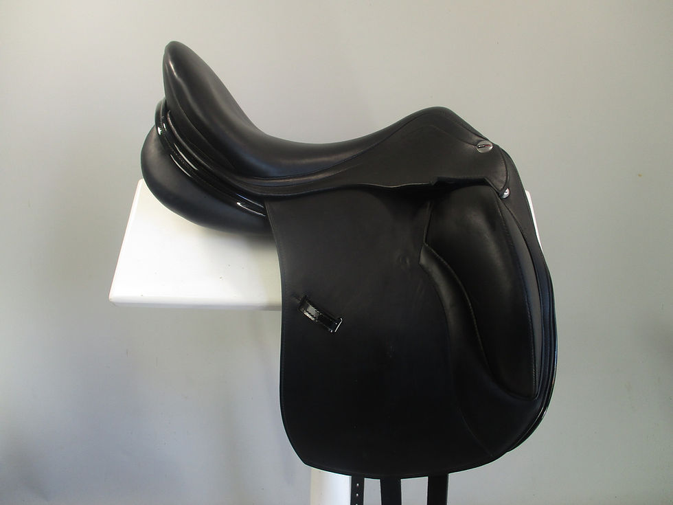 Thumbnail: Erreplus Vittoria Monoflap Dressage Saddle 17" MW