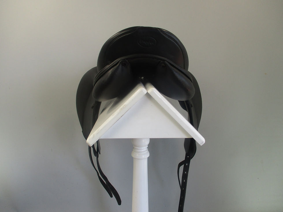 Thumbnail: Prestige Lucky Idol Dressage Saddle 16" MW