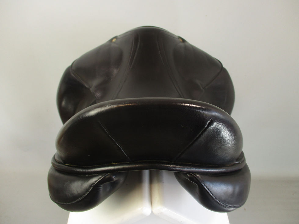 Thumbnail: Luc Childeric DGP Dressage Saddle 17.5" MW-W