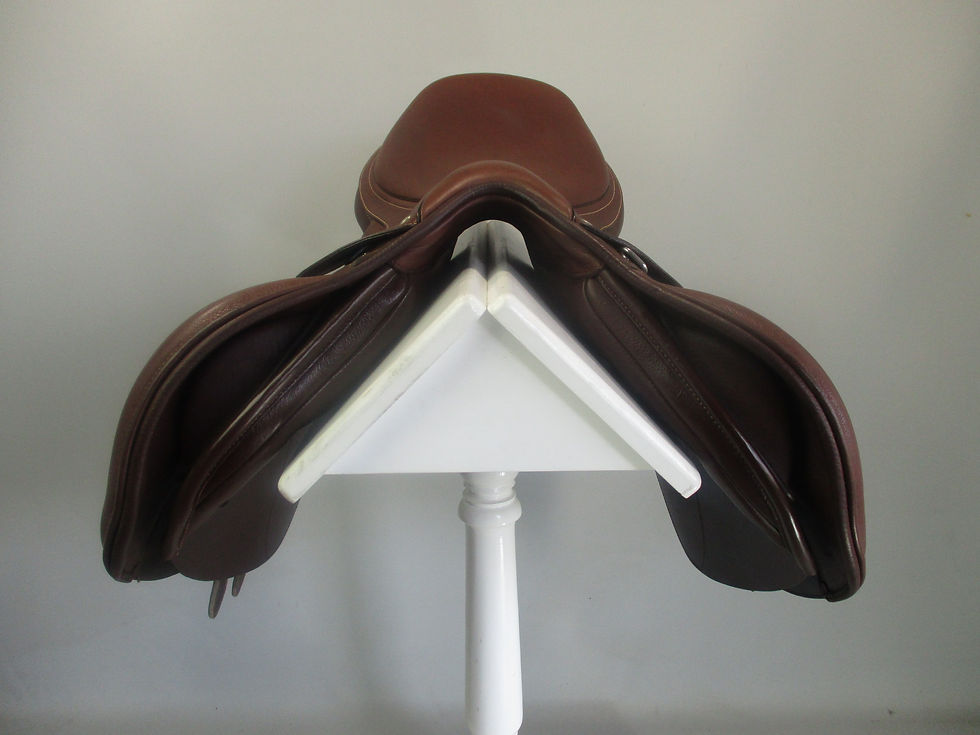 Thumbnail: Bates Elevation Flat Jump Saddle 16.5"