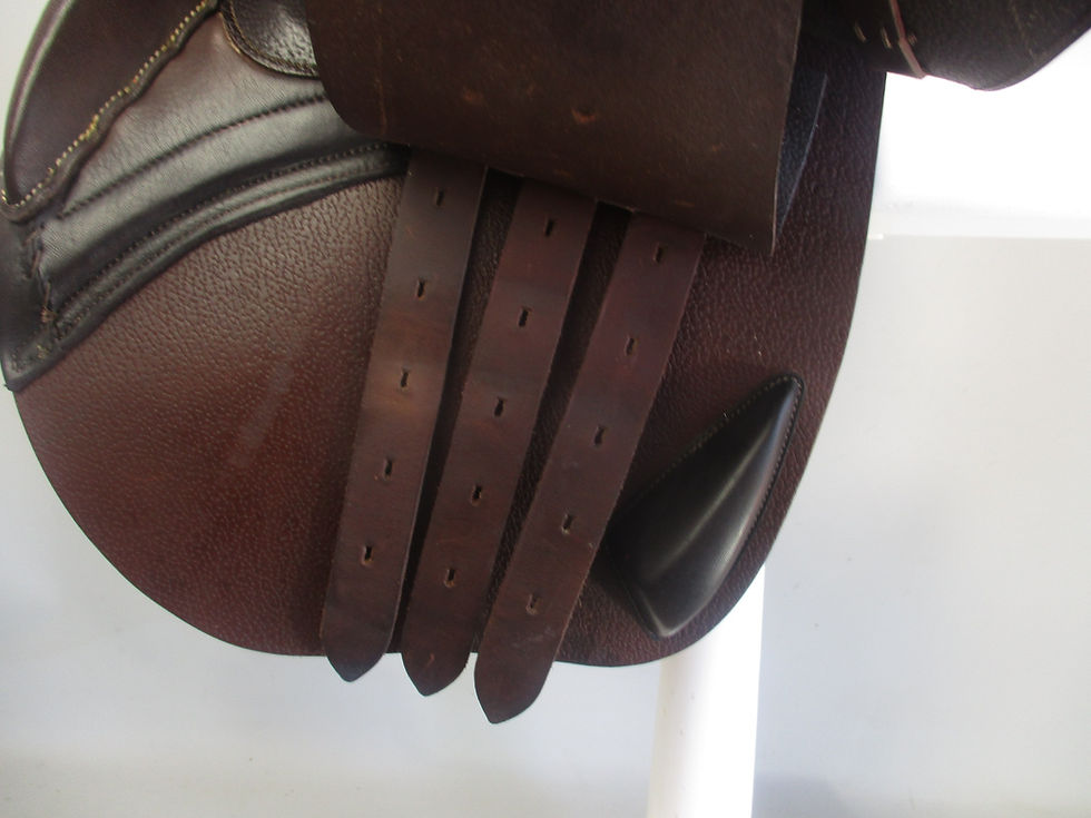 Thumbnail: Collegiate Triumph Jump Saddle 17"
