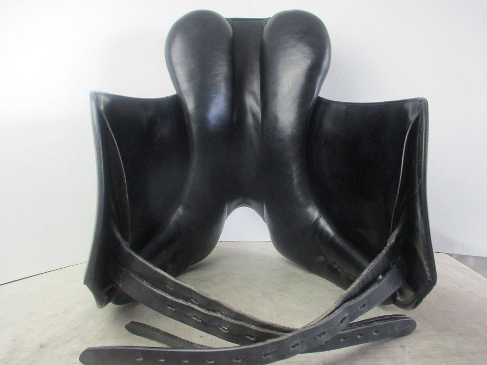 Thumbnail: Amerigo Vega Monoflap Dressage Saddle 17" M/MW