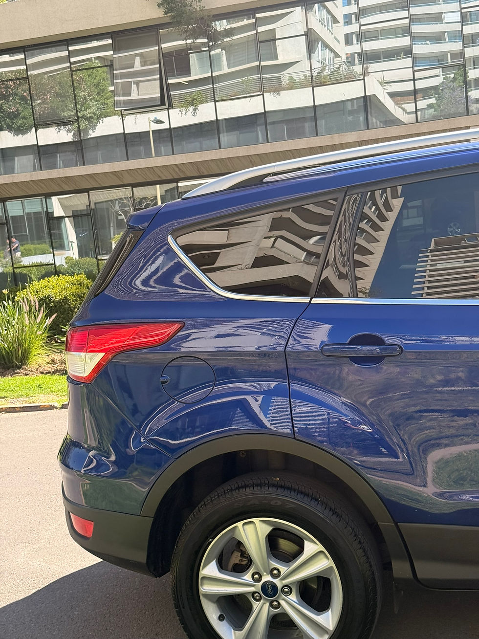 Miniatura: Ford Escape - 2017
