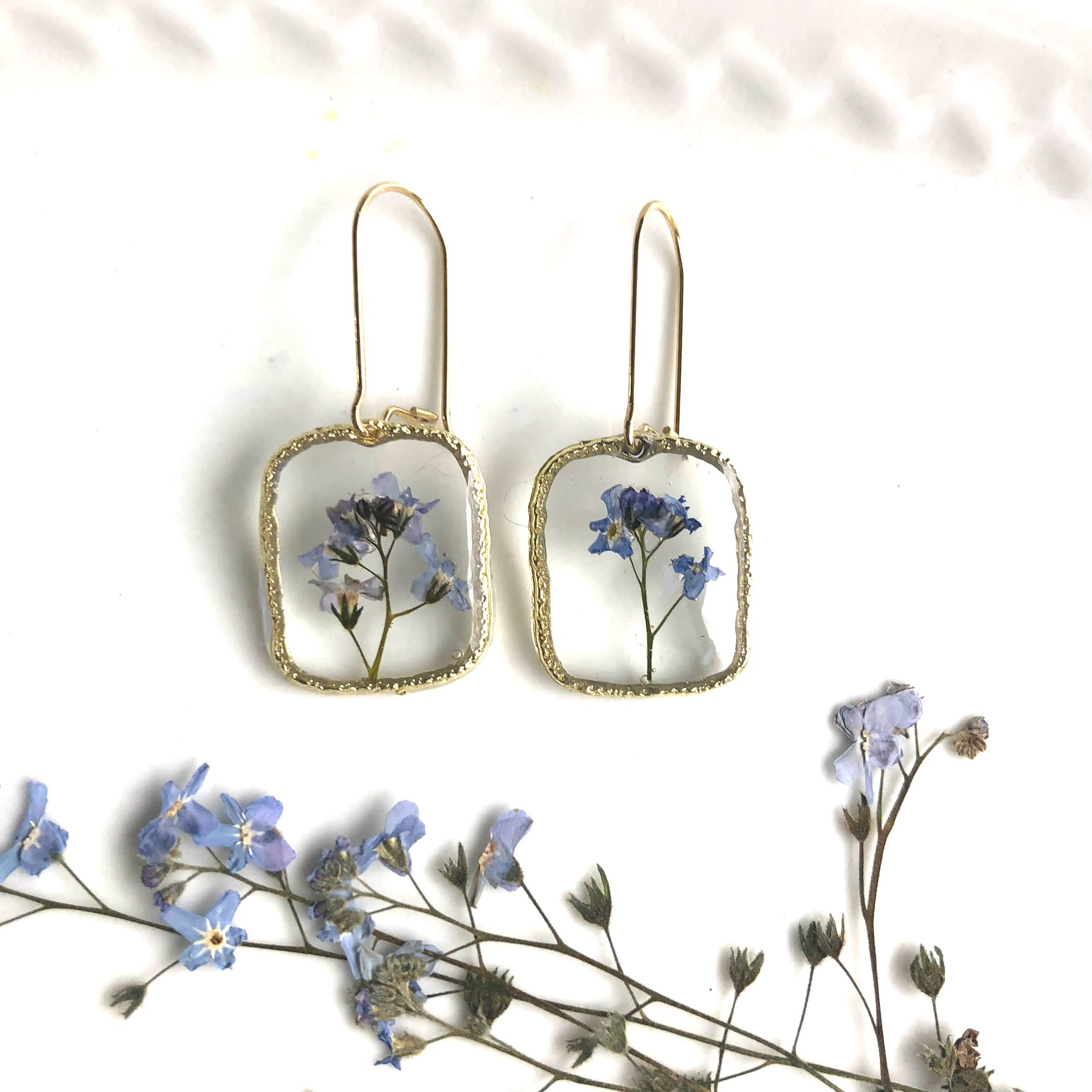 Boucles d'oreilles Myosotis (petites, or)/Forget-me-not Earrings (small, gold)