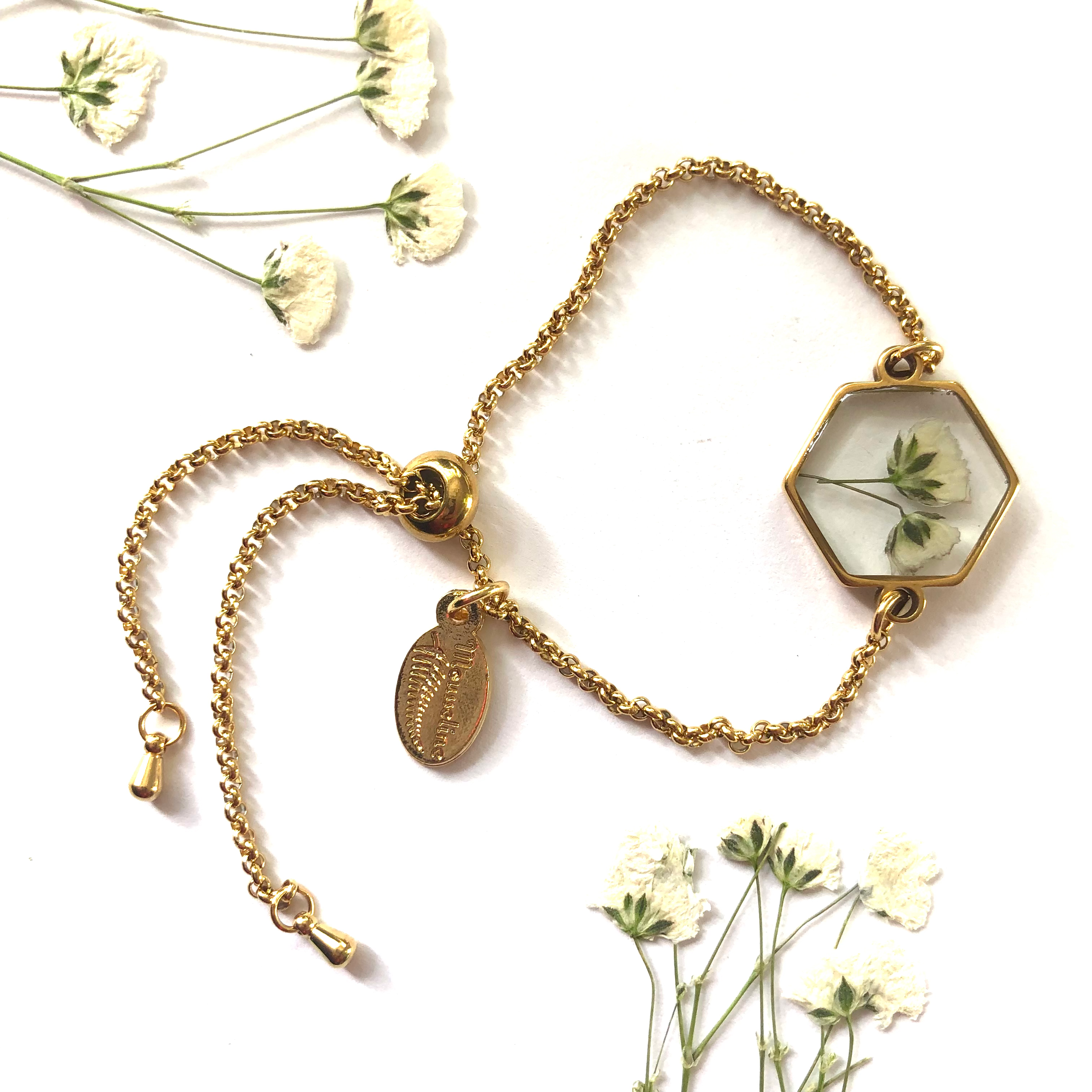 Bracelet Hexagone Souffle de bébé (or)/Baby's breath Hexagon Bracelet (gold)