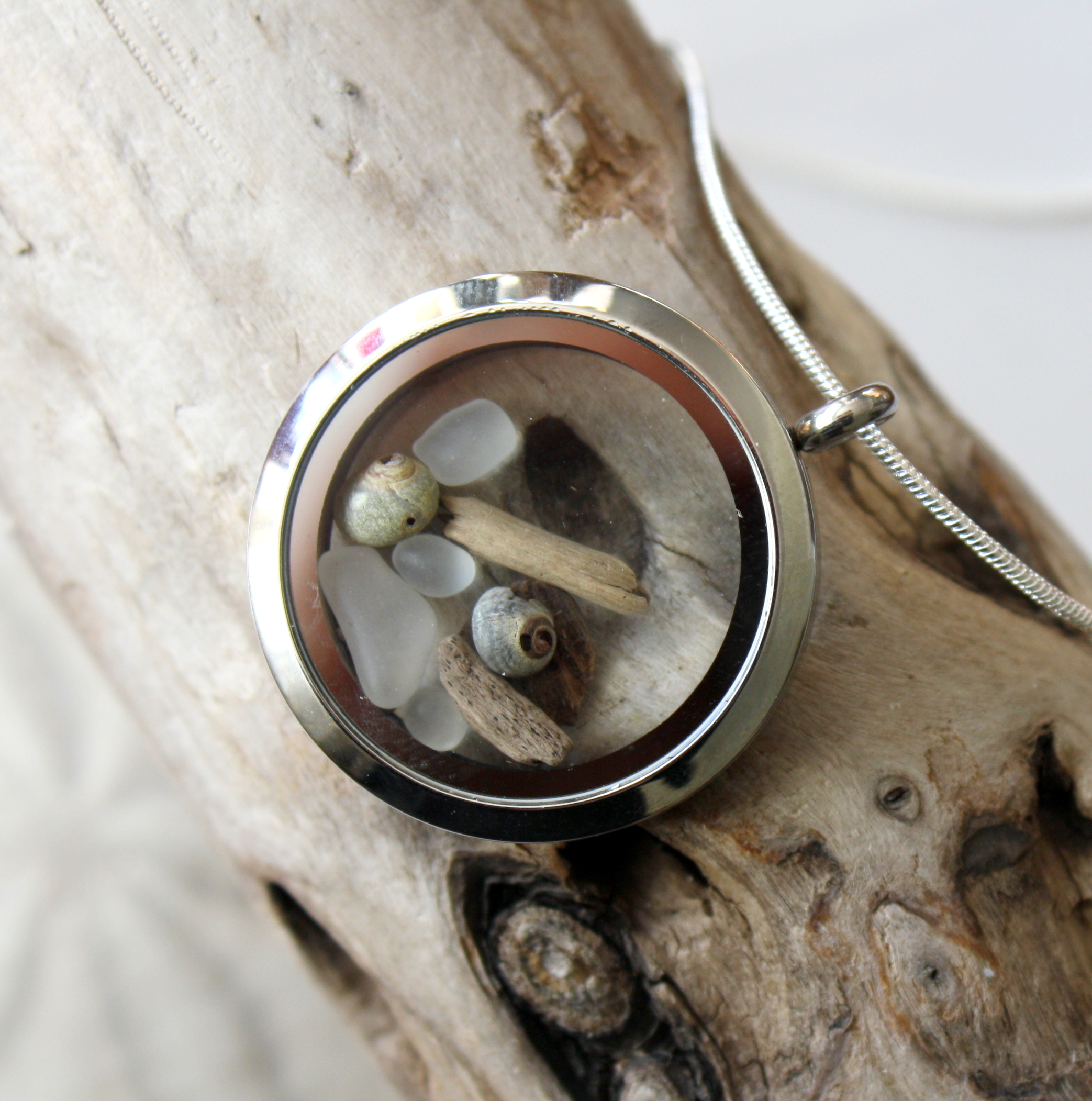 Loquet de l'Ile Verte-Ile Verte locket