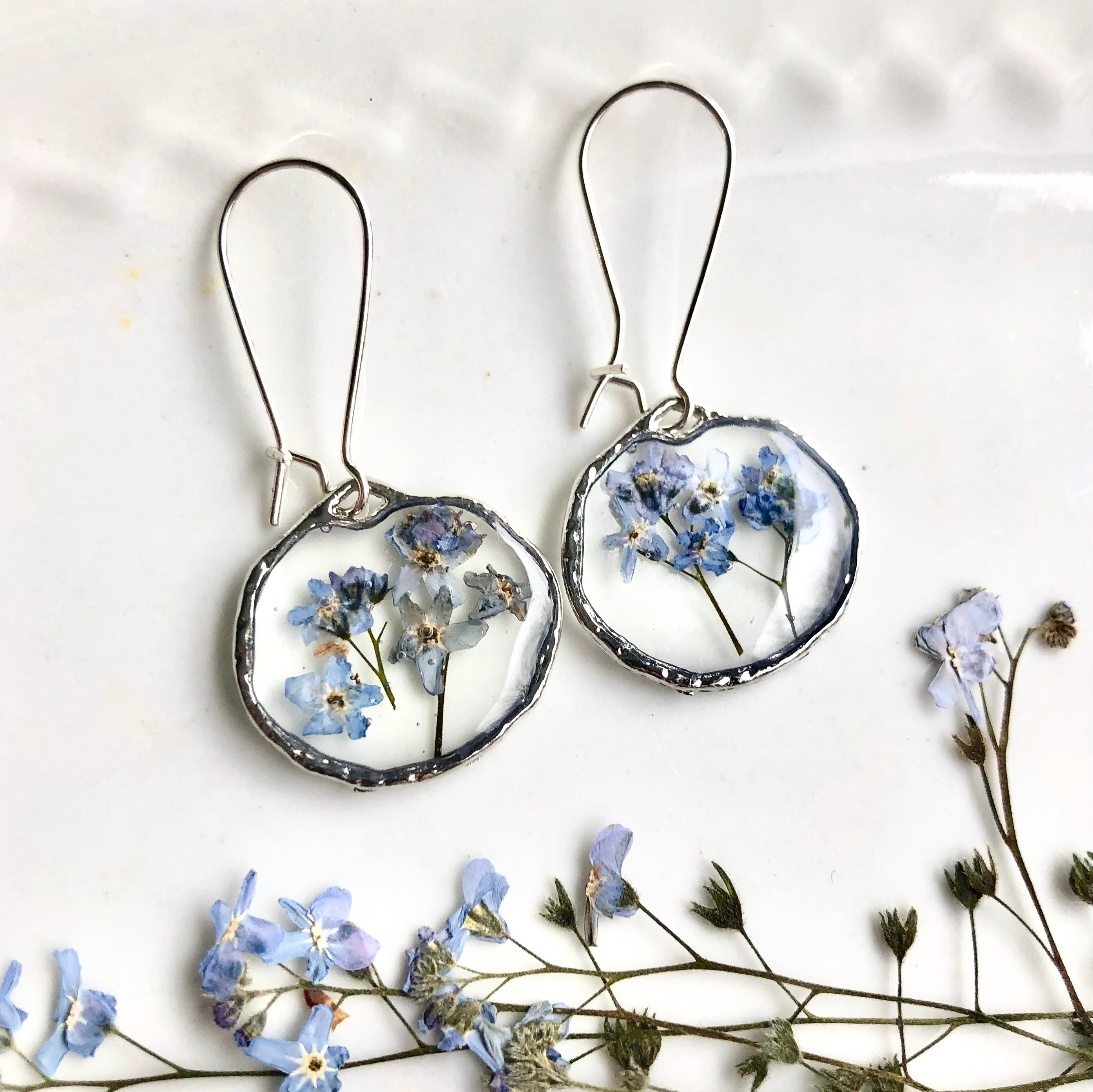B. d'oreilles Myosotis rondes-Acier inox/Forget-me-not Earrings-Round-S. Steel