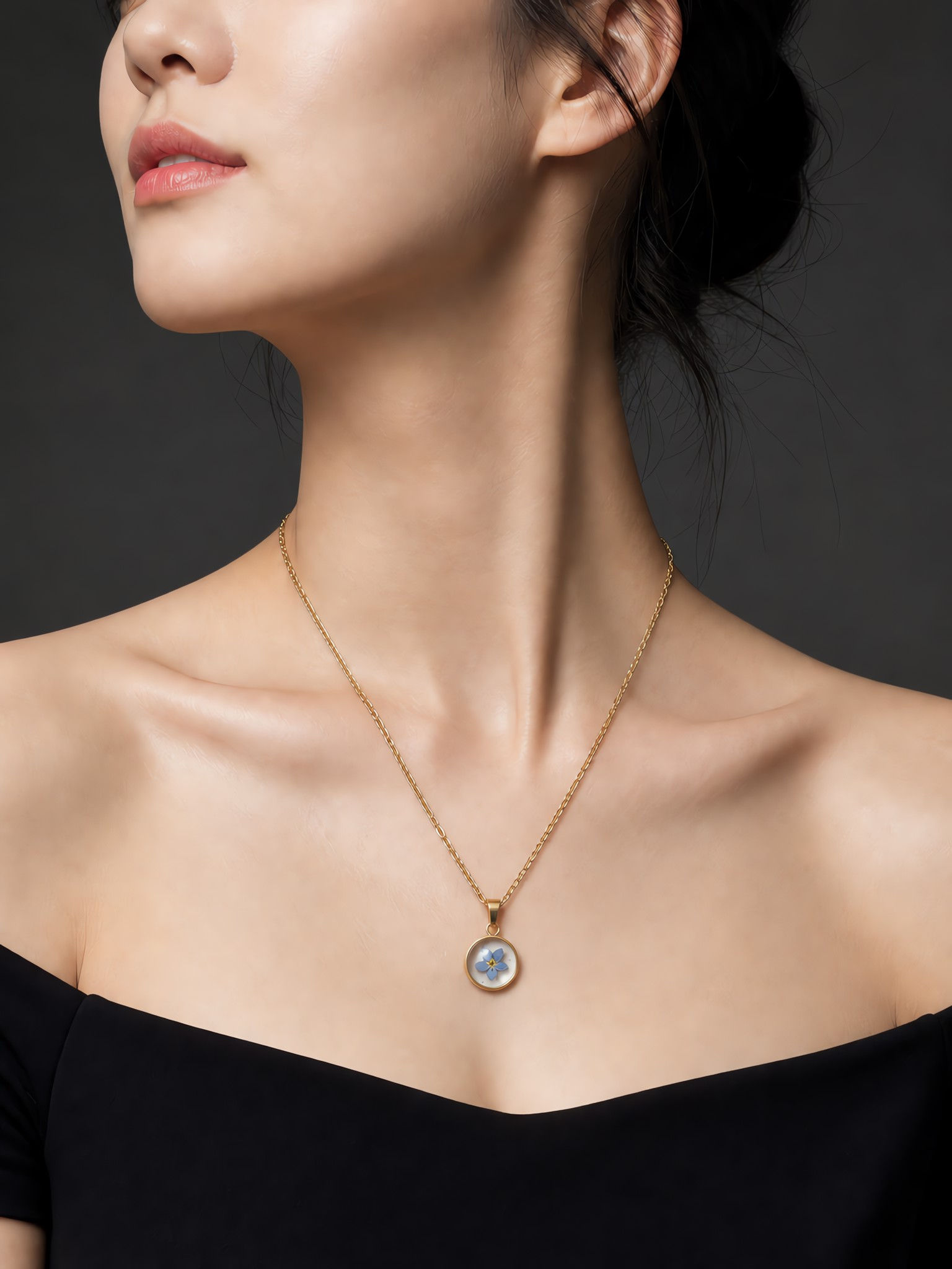 Collier Myosotis-ton or ou argent / Forget-me-not necklace-gold or silver tone