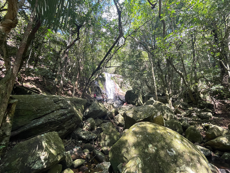 Feiticeira watterfal & beach