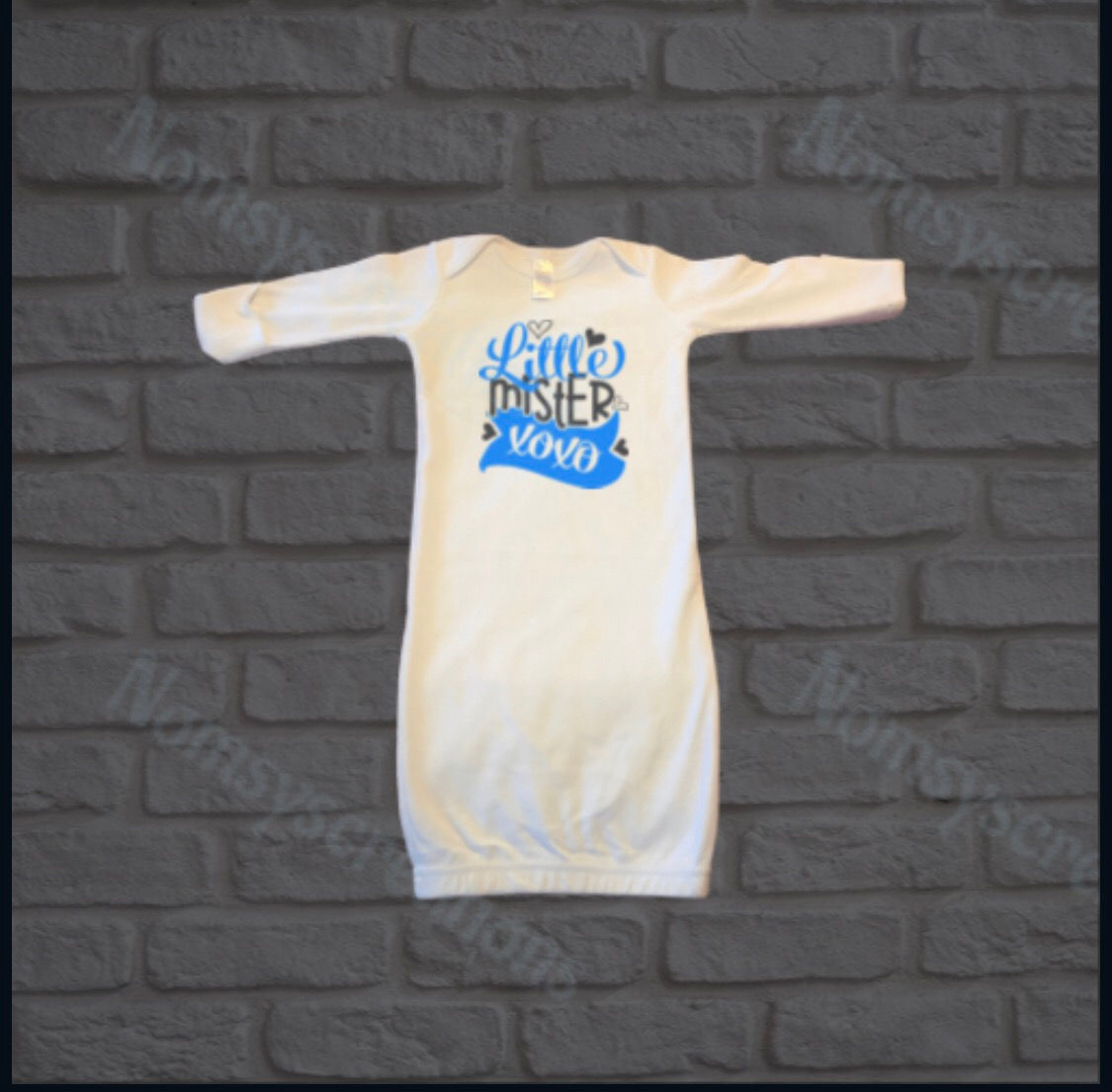 Baby Layette Sleep Gown with scratch mitt 0-3 mths