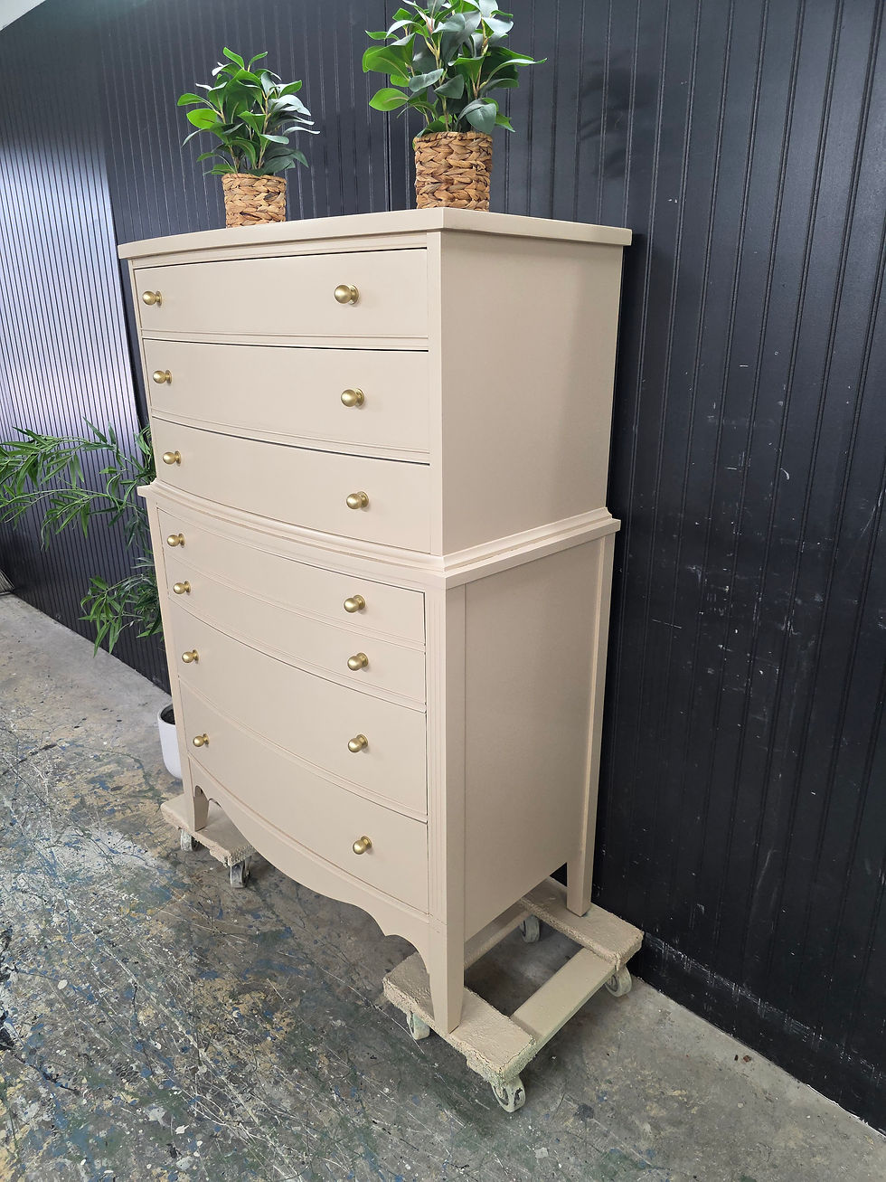 Thumbnail: chest of drawers by dixie