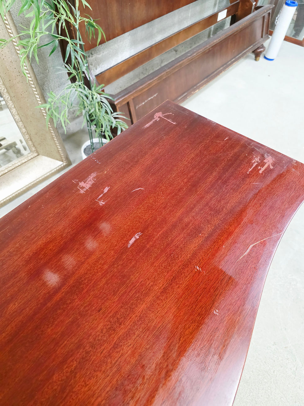 Thumbnail: Vintage serpentine buffet/ credenza 