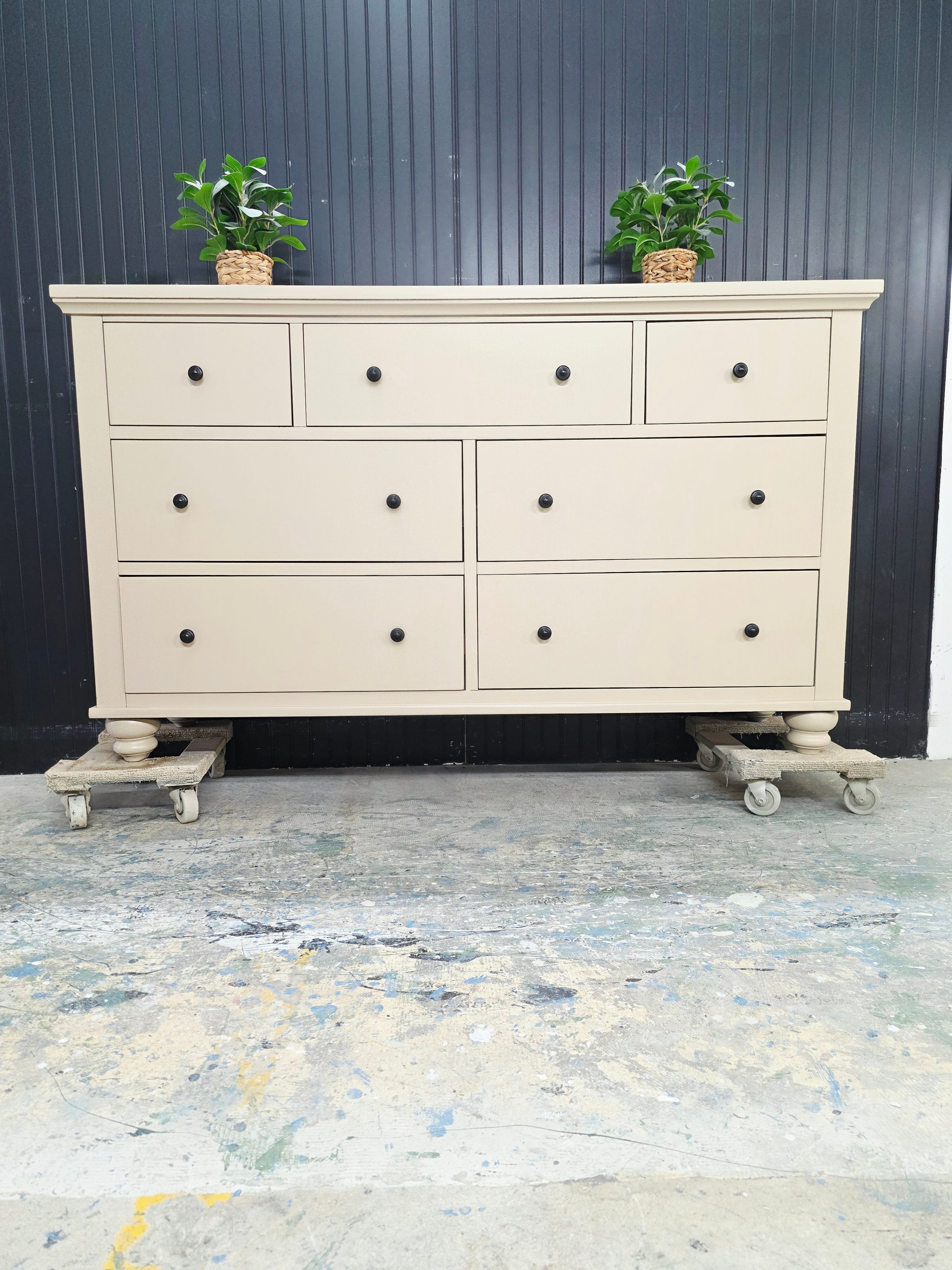 Solid wood modern dresser