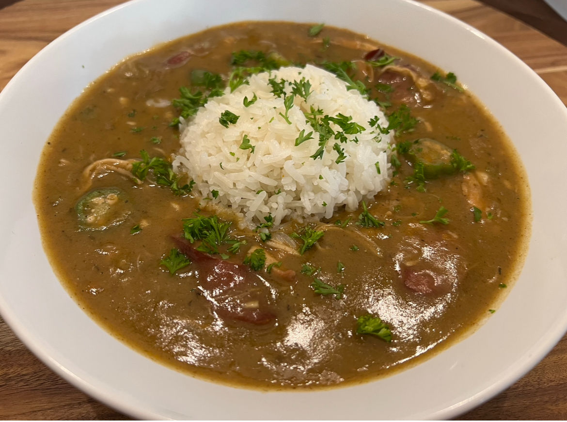Gumbo De Pollo Y Salchicha