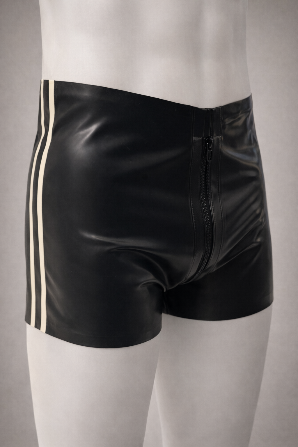 latex sport zipper short with all round full access zip