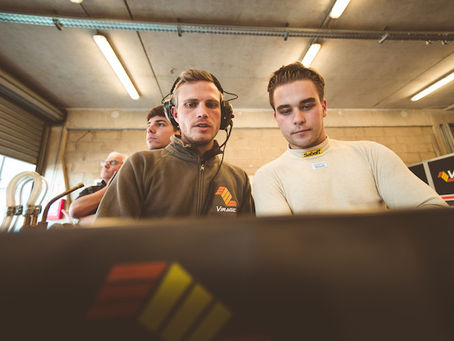 Nicholas Silva con Team Virage en el GT4 South European Series