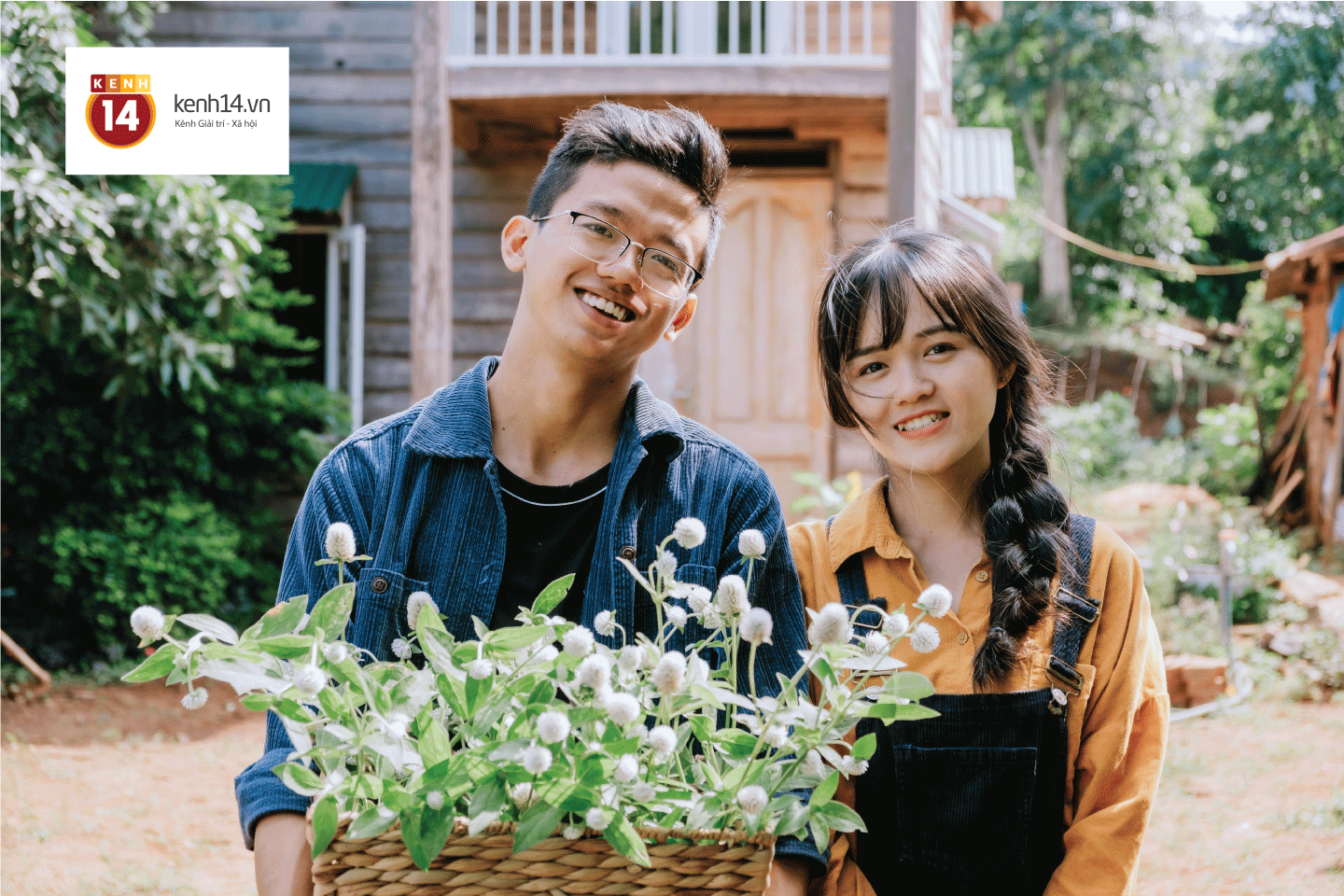 Bỏ thành phố lên Tây Nguyên "nuôi cá, trồng rau": Cặp đôi Sài Gòn khiến tất cả ngưỡng mộ với cuộc sống tựa cổ tích
