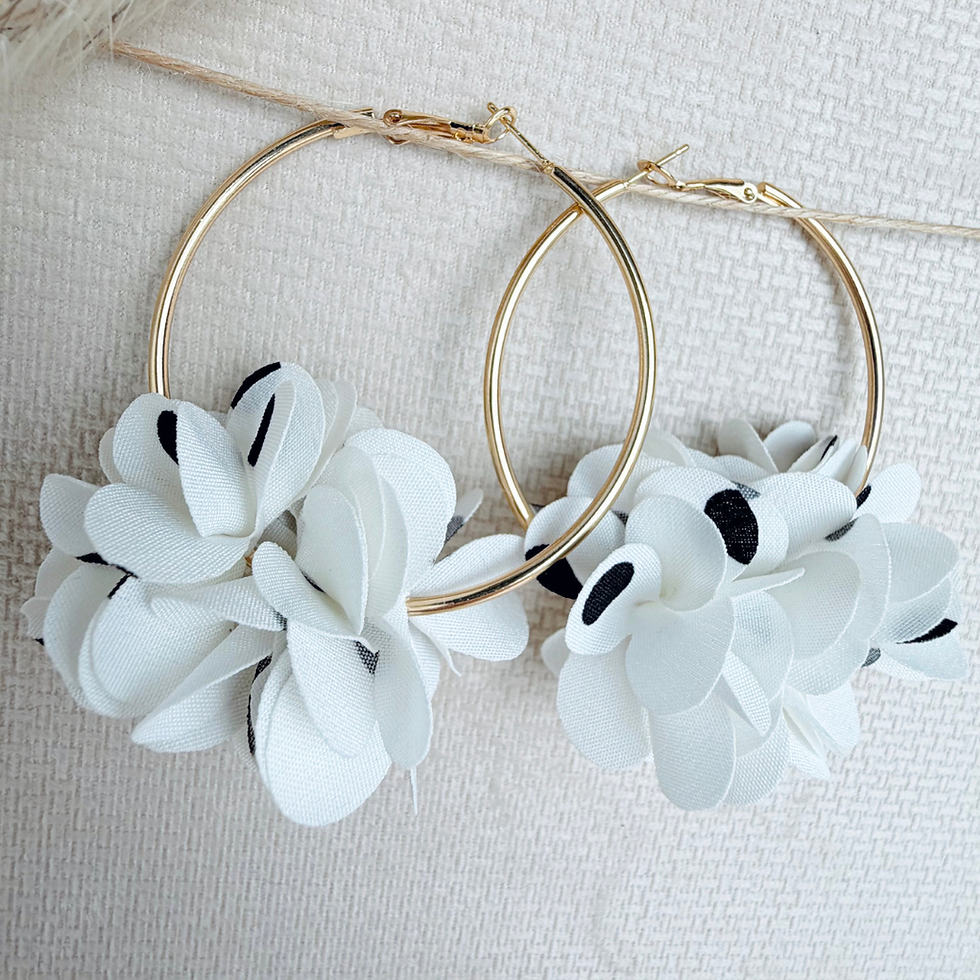 Miniaturbild: Flora Kreolen mit Stoffblüten