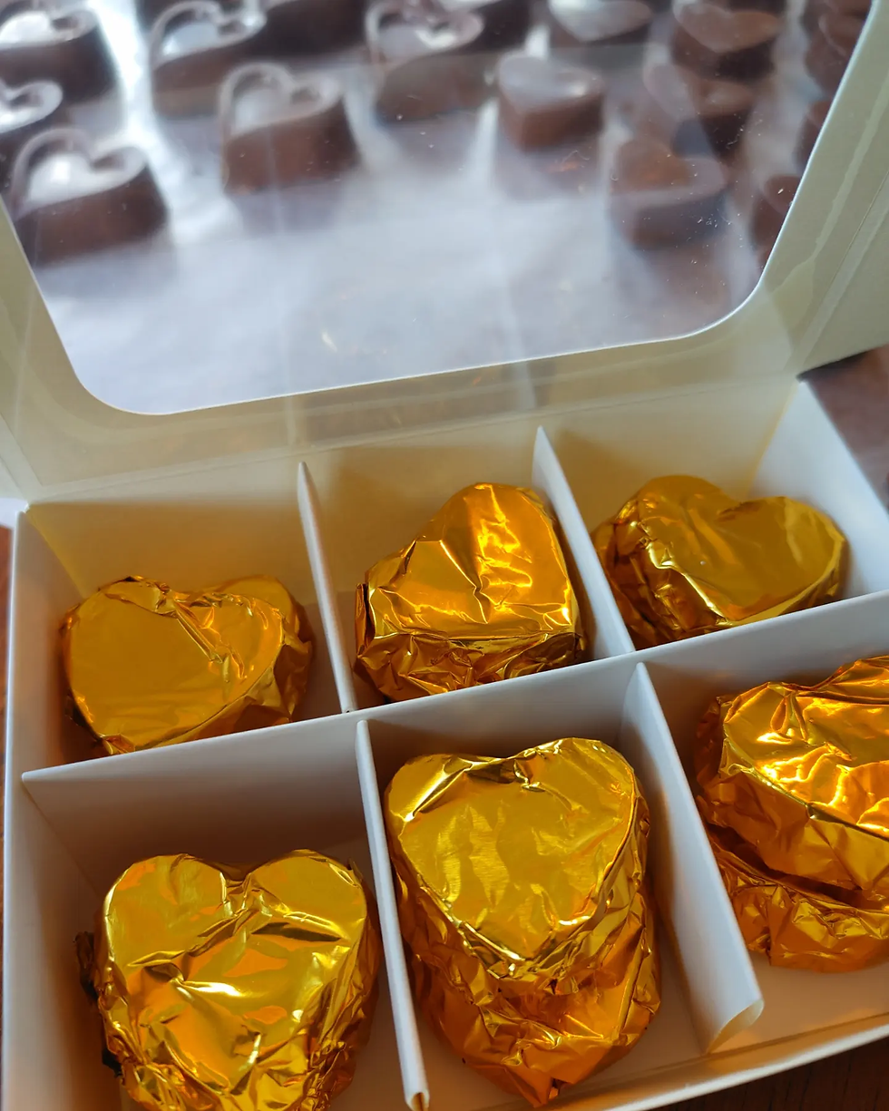 Thumbnail: Chocolate Truffle Hearts 12pk