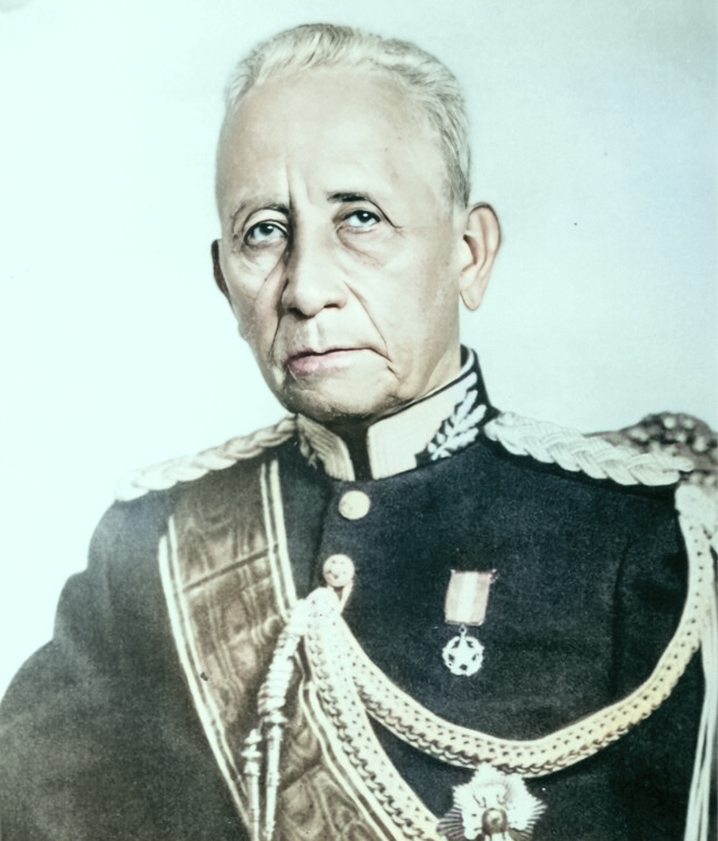 CADEIRA 10