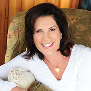 Arielle Ford headshot.jpg