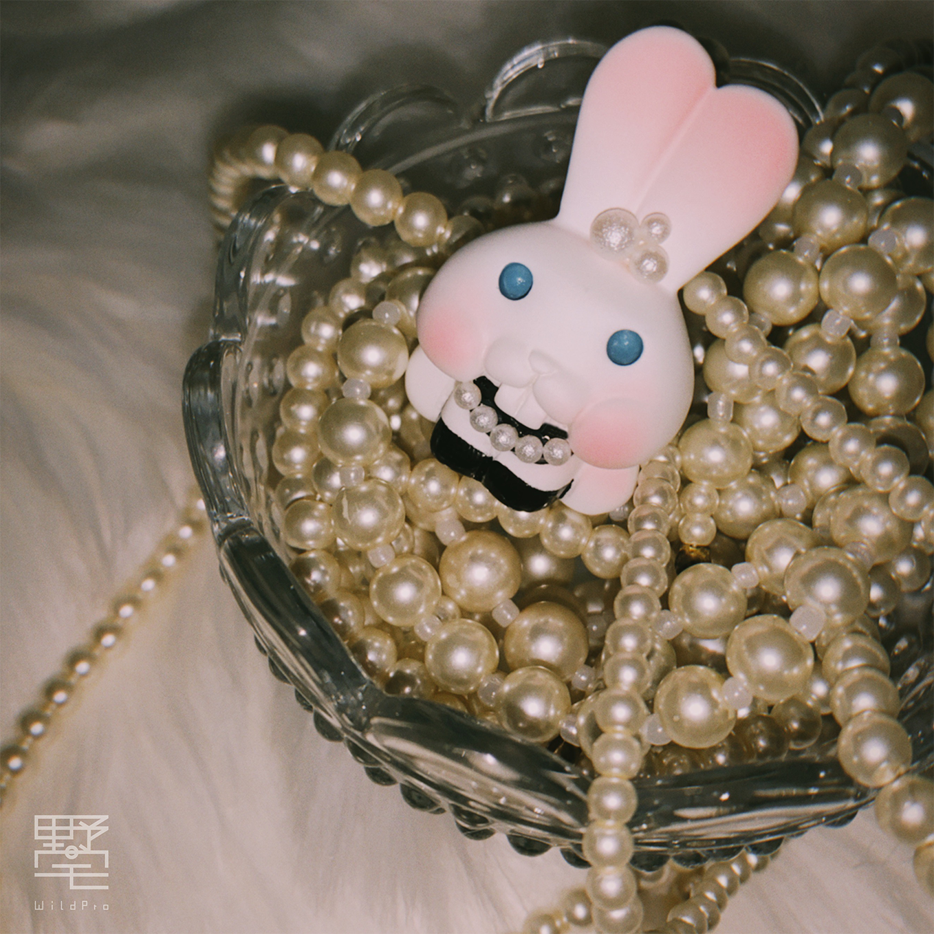 Tooz - Breakfast at Tiffany’s (1)
