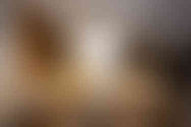 osvetlenie jedalne-zavesne zlate svietidlo-led