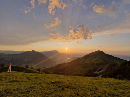 21.06.2025: Mittsommernachtsfliegen