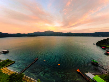 The Ultimate Guide to Lake Coatepeque Vacations: What to Do, Where to Stay, and When to Go