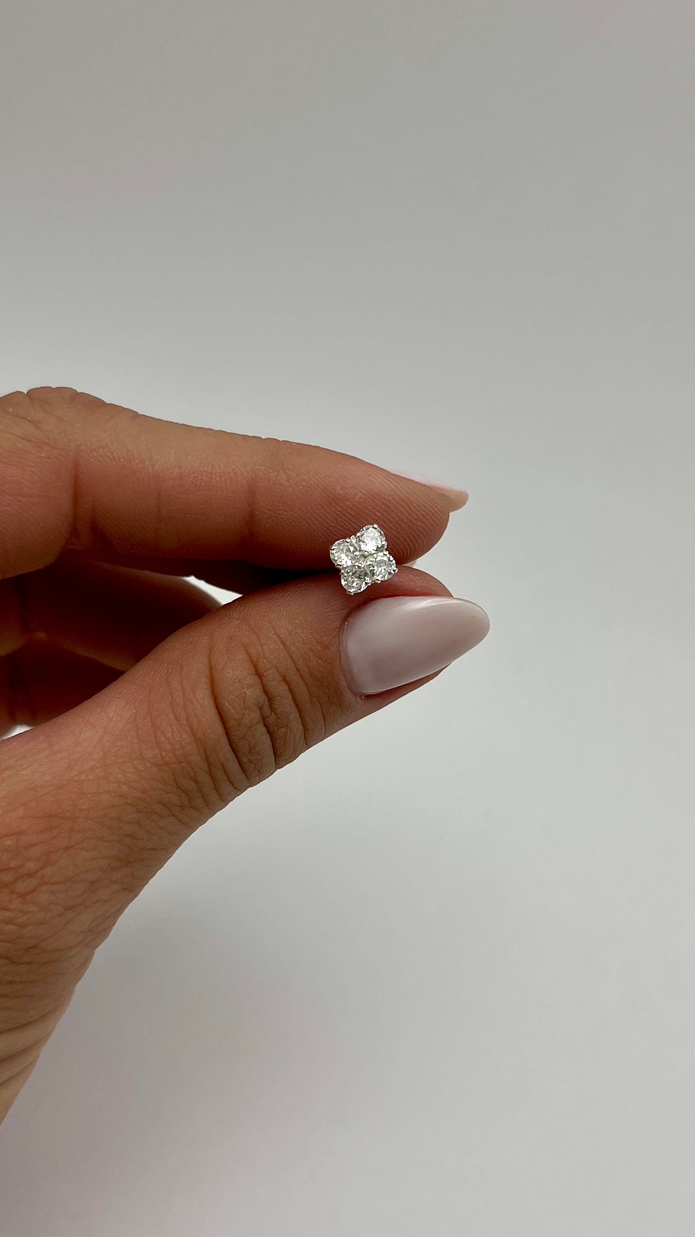 Piercing 4 zircônias