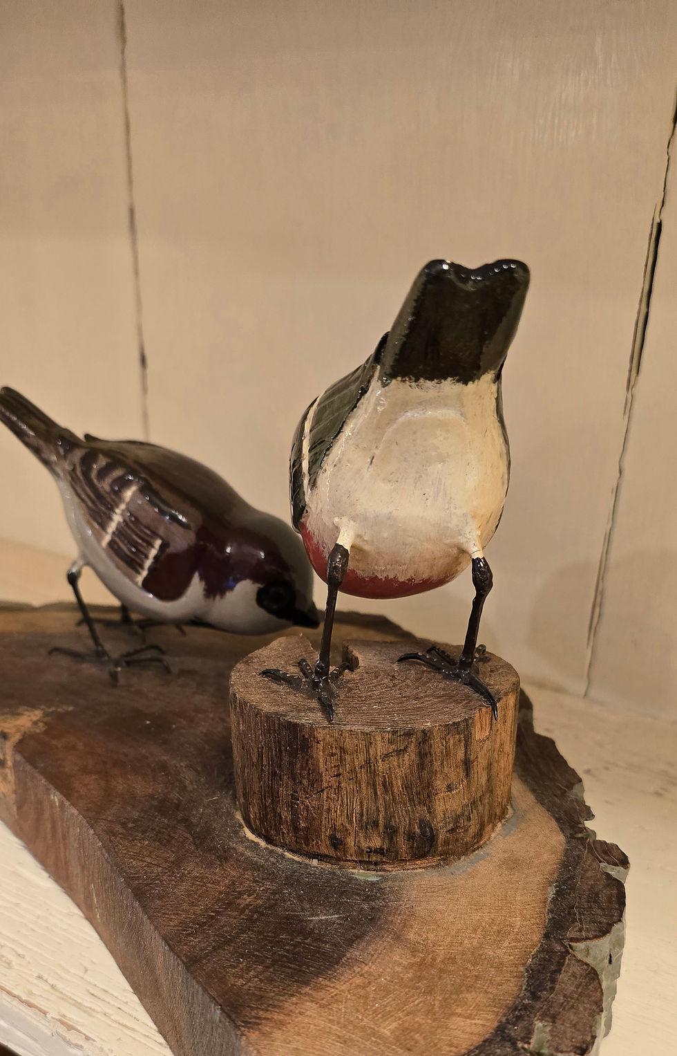 Thumbnail: Vintage Hand Carved And Painted Folk Art Chaffinch Bird Group D Frost