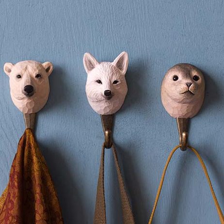 Thumbnail: Wooden Polar Bear Hook