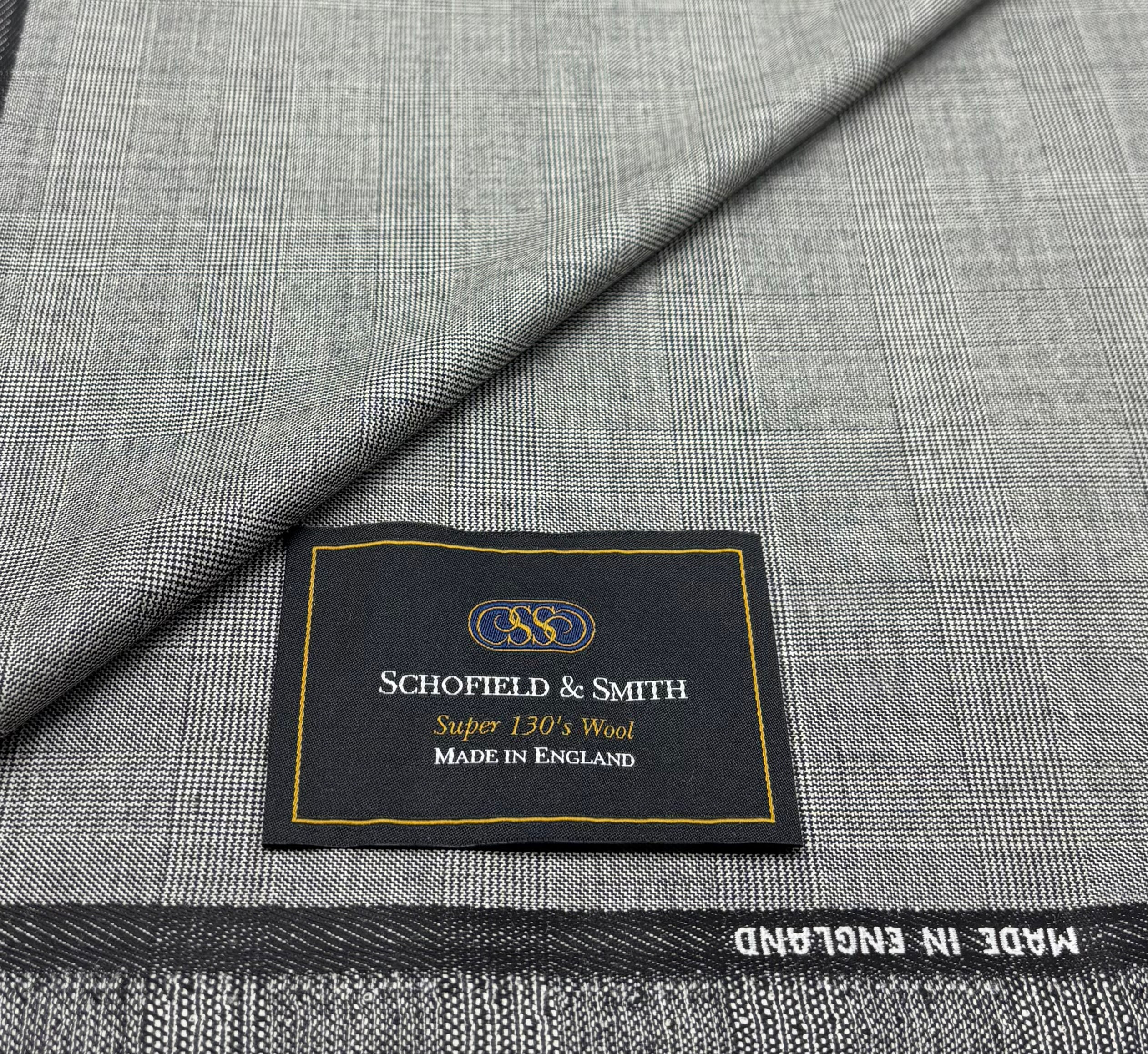 Grey Prince Of Wales Super 130s Wool Fabric Made in England - 4.0 Meters