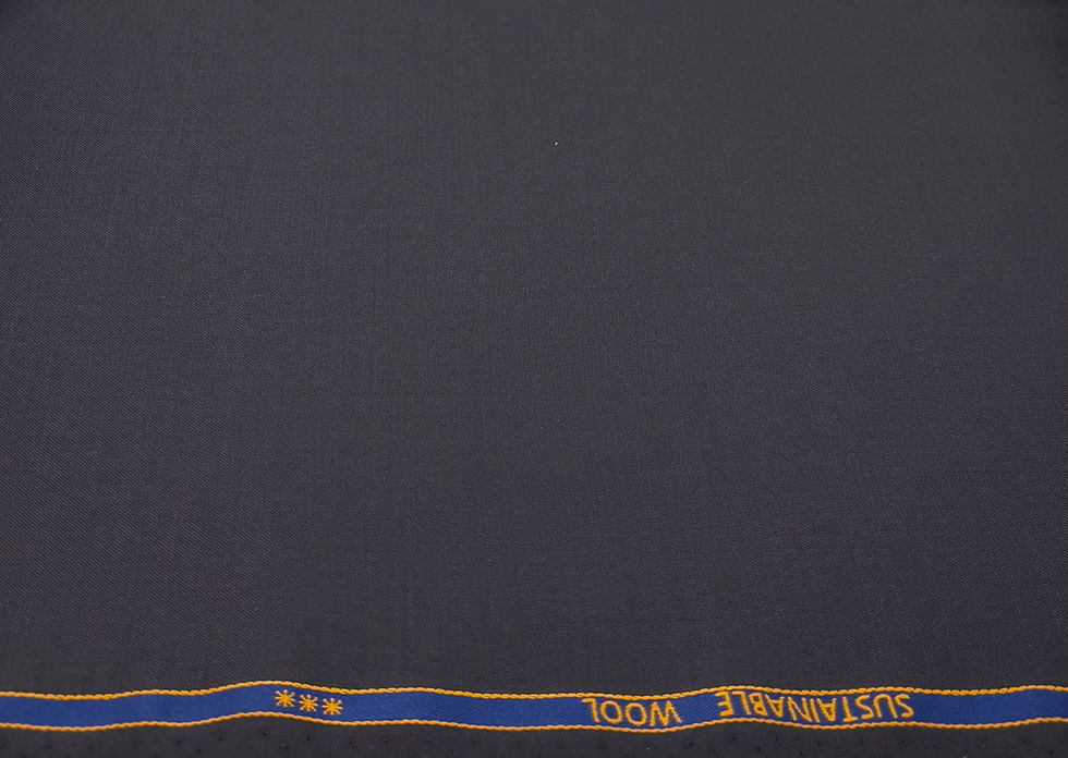 الصورة المصغرة: قماش صوف مستدام بني داكن من تصميم دورمويل، طراز ميلينيال.