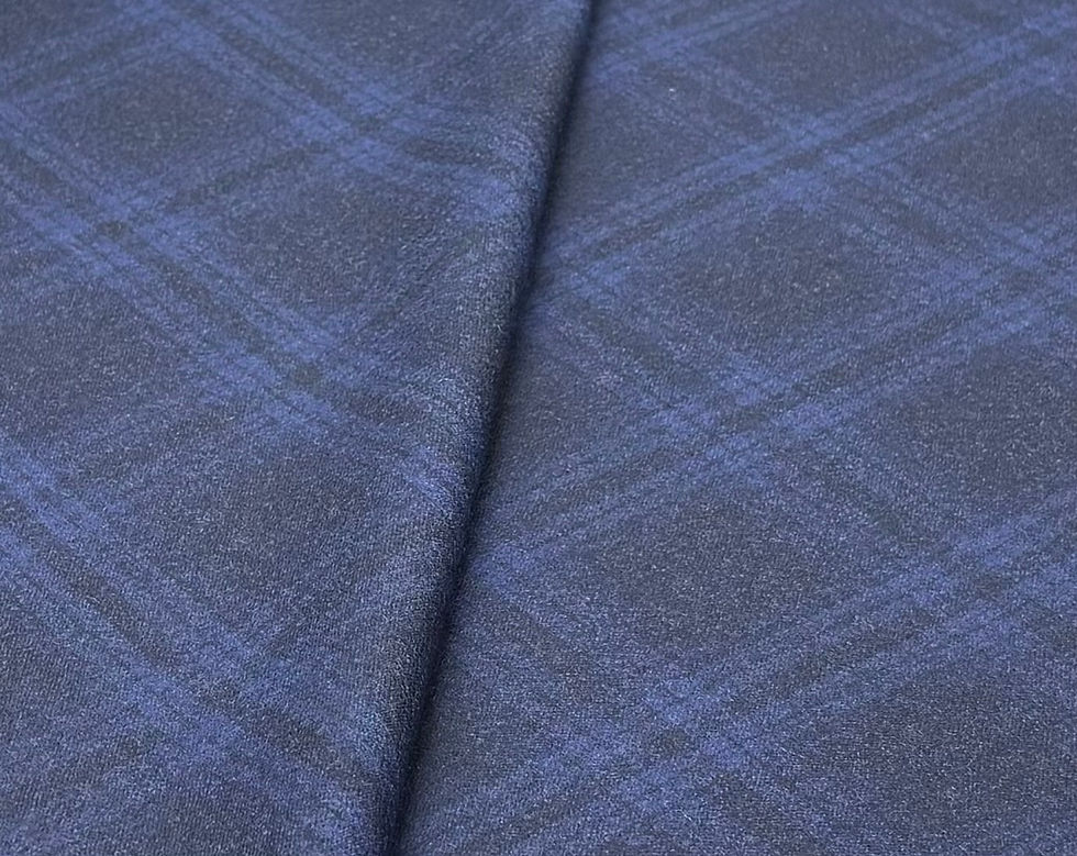 الصورة المصغرة: Navy Check Flannel Super 200s Wool Fabric By Holland & Sherry - 4.0 Meters
