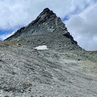Sharks Tooth Peak summit pyramid climb