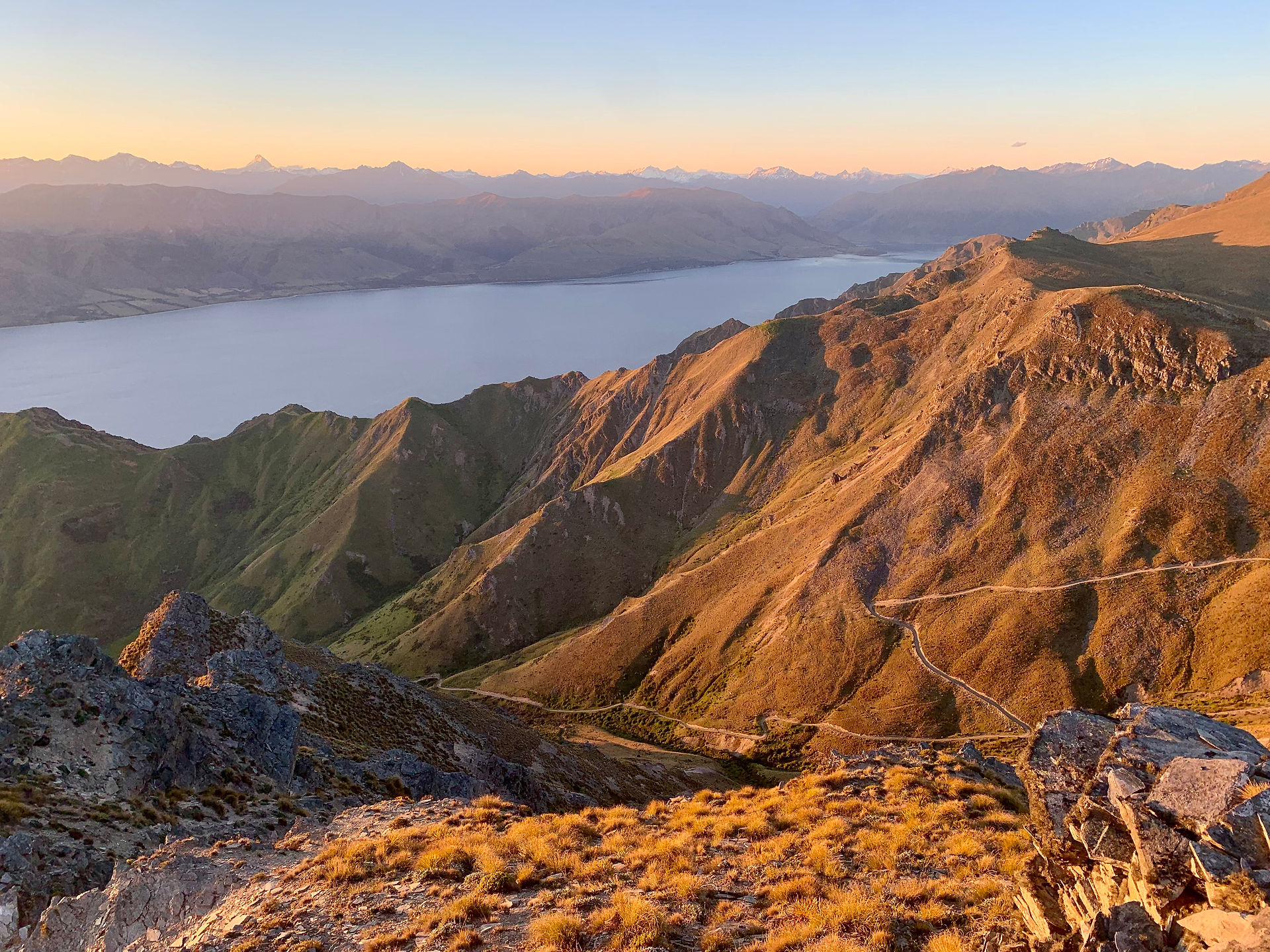 Hiking Breast Hill, Breast Peak, Pakituhi Hut