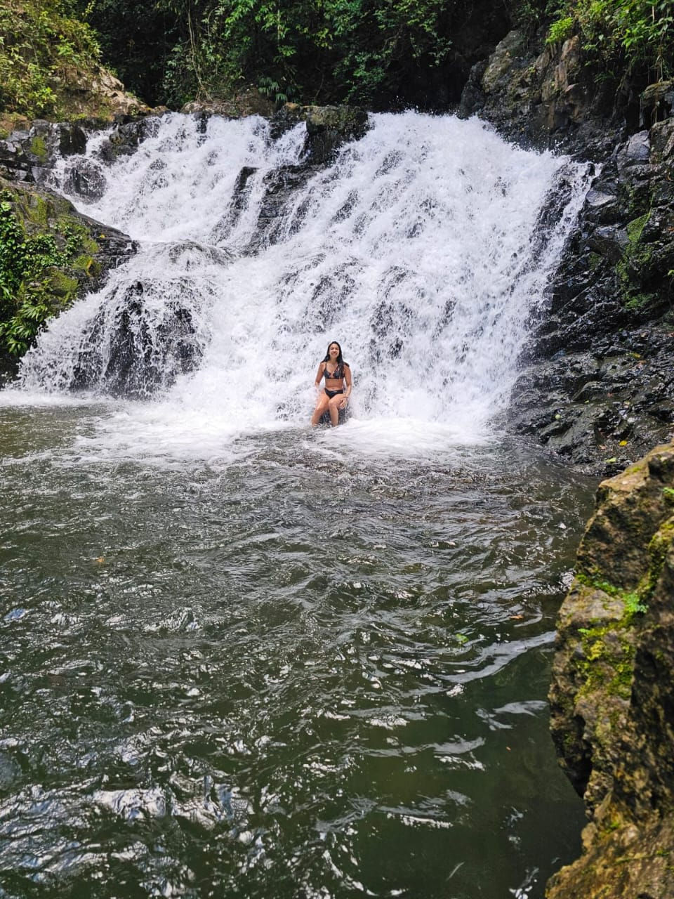 Miniatura: EMBERÁ TRIBE & HIKE TO WATERFALL
