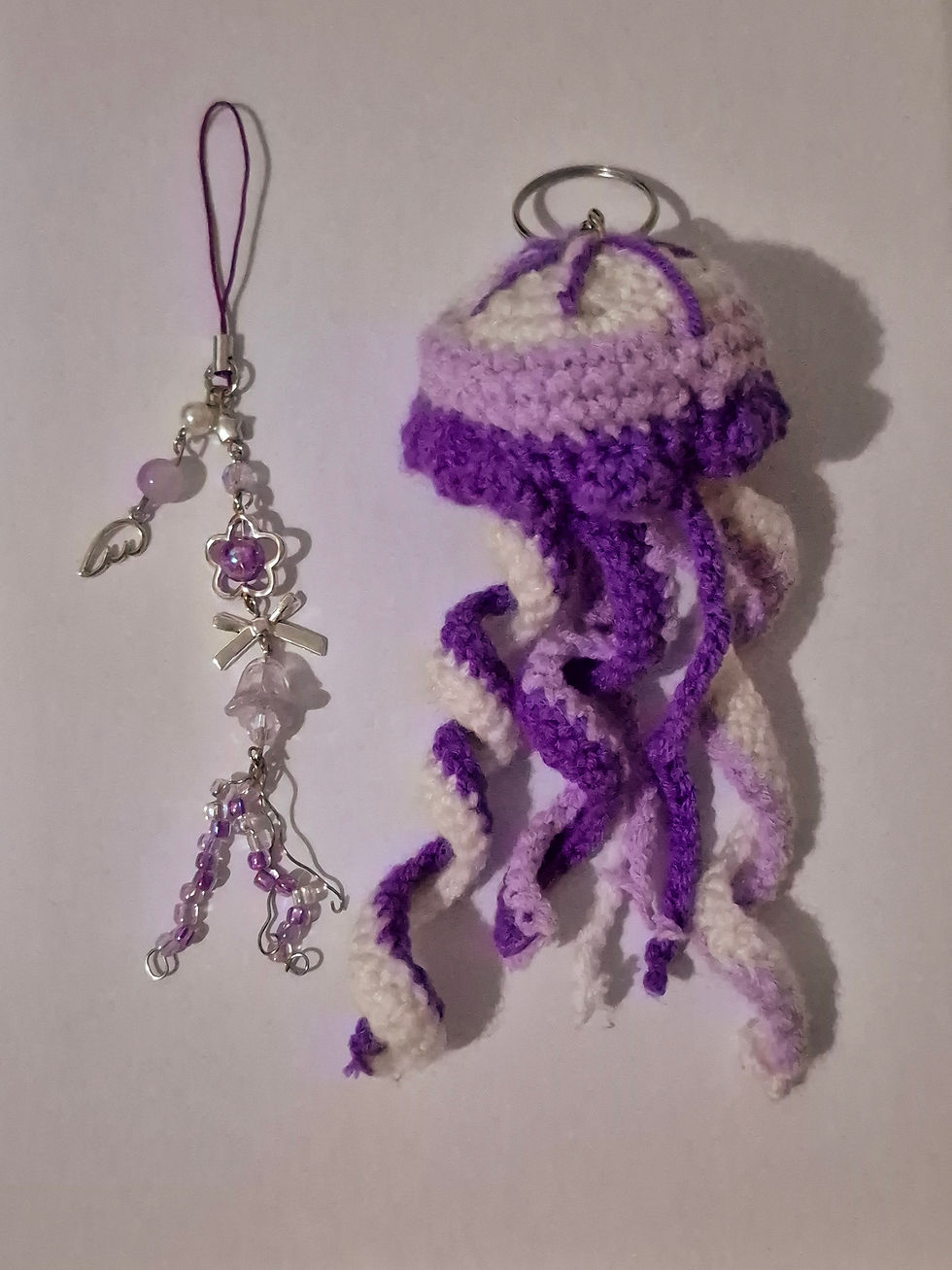 Thumbnail: Crochet Jellyfish Keychain