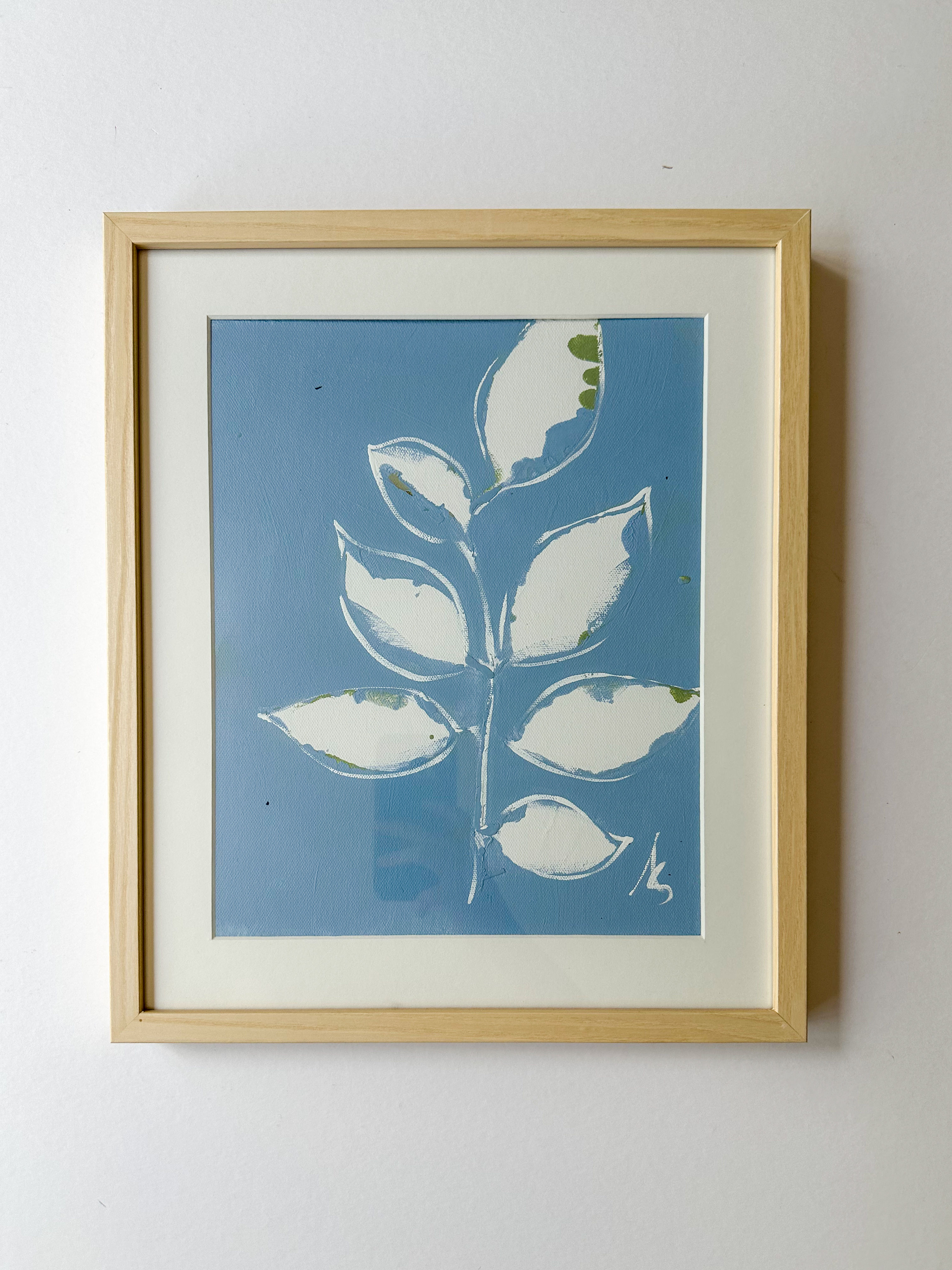 13 x 16 Periwinkle Blue Stem Series in Blonde Frame VII