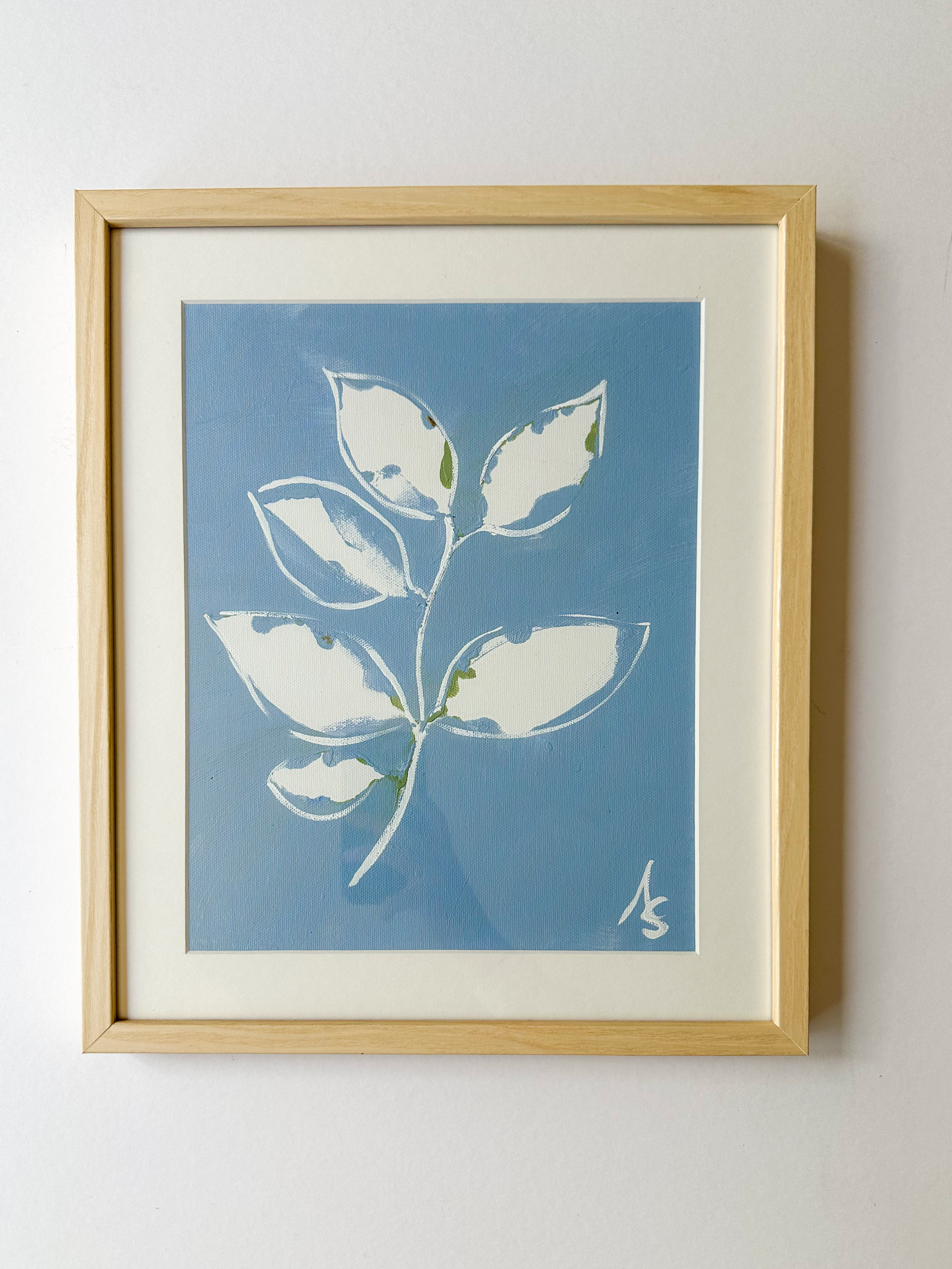13 x 16 Periwinkle Blue Stem Series in Blonde Frame IV