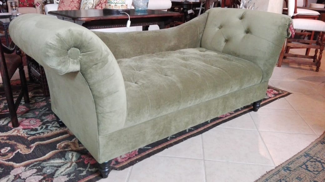 Settee 530
