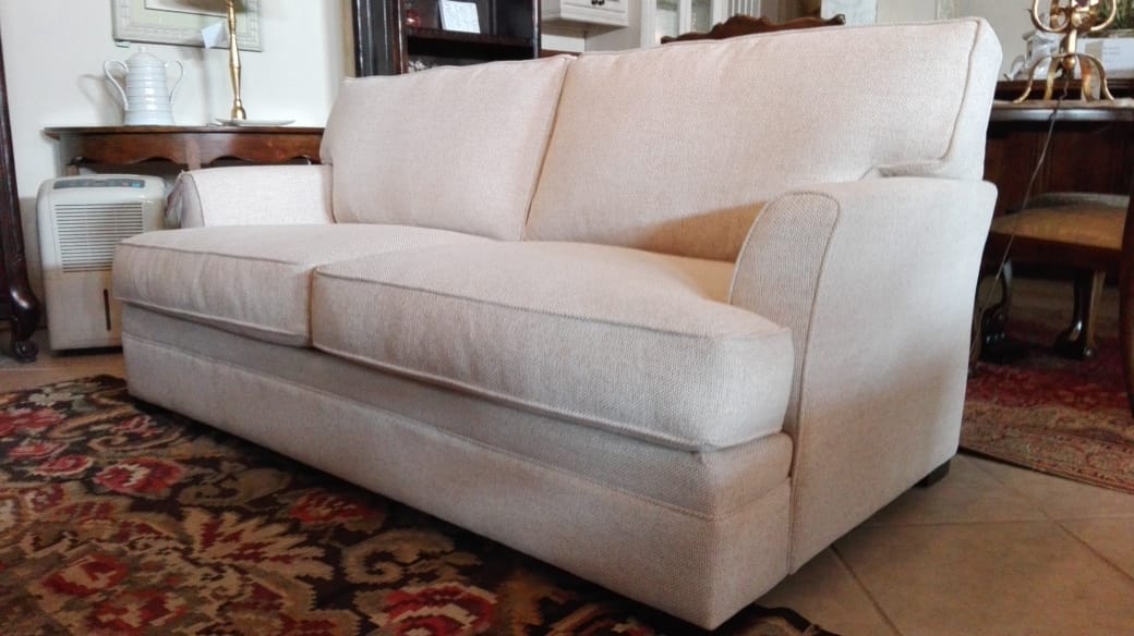 Condo Sofa P324