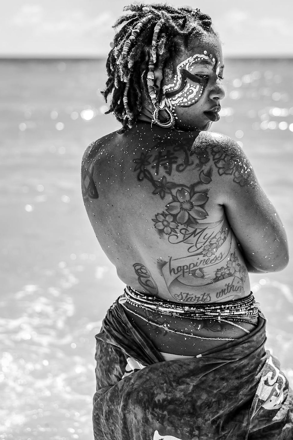 Jaiye (black n white) waistbeads.jpg