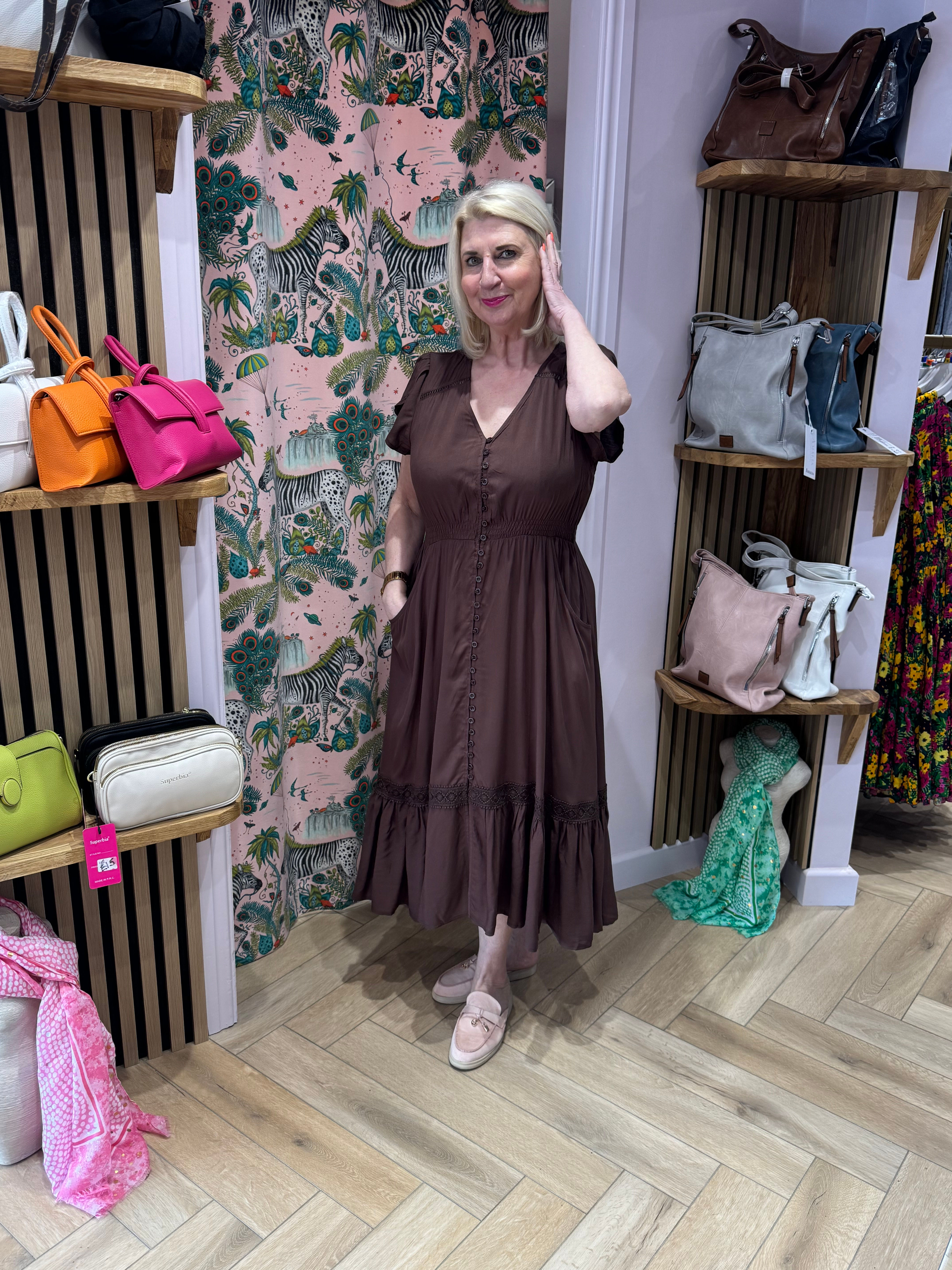 Gigi dress midi ~ brown